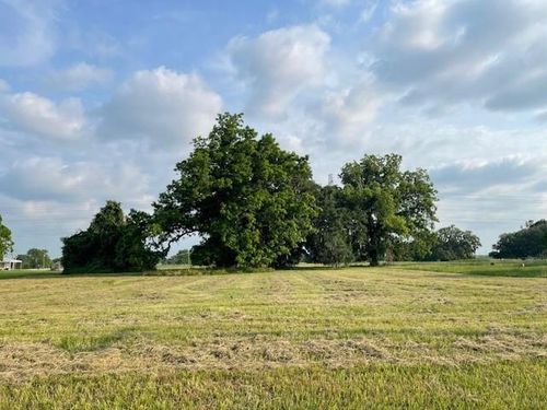 178 Horse Shoe Trl, Angleton, TX, 77515-9057 | Card Image