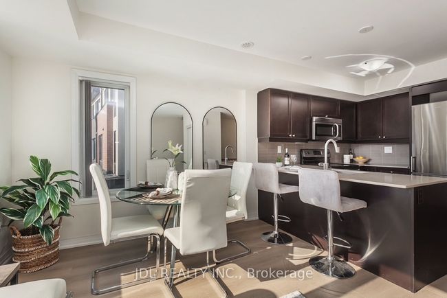 3 - 175 William Duncan Rd, Condo with 2 bedrooms, 2 bathrooms and 1 parking in North York ON | Image 12