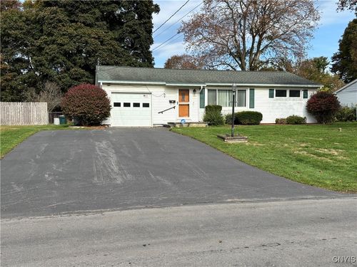 105 Rebecca St, Syracuse, NY, 13212-2030 | Card Image