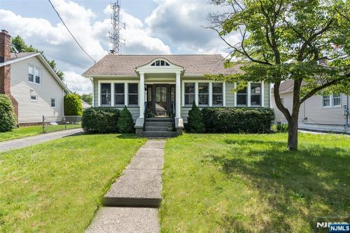 5 Rhinesmith Ave, Wanaque, NJ, 07465-2009 | Card Image