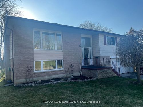 22 Jane Cres, Barrie, ON, L4N3T8 | Card Image