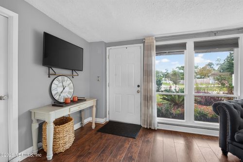 3048 Lorman Dr, Jacksonville, FL, 32223-7214 | Card Image