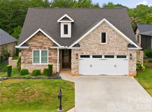6103 Gold Springs Way, Denver, NC, 28037-6251 | Card Image