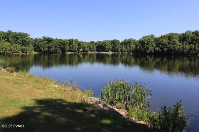 Tanglwood_lake | Image 16