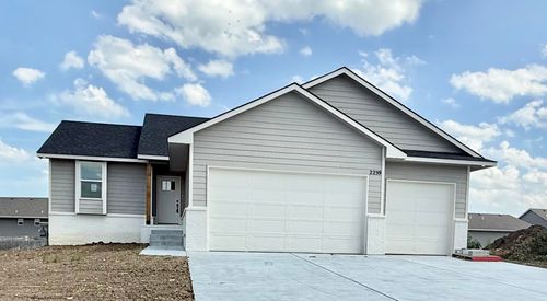 2259 S Chateau Ct, Wichita, KS, 67207-7785 | Card Image