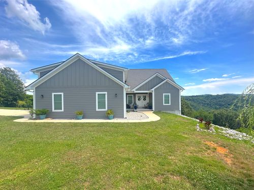 197 Sunfish Ln, Hilham, TN, 38568-2003 | Card Image