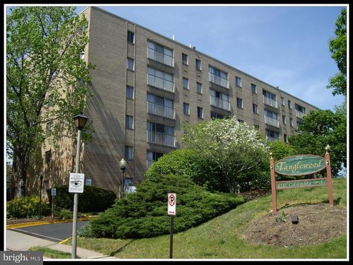 apt-302-4241 Columbia Pike, ARLINGTON, VA, 22204-3078 | Card Image