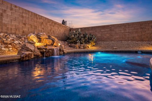 323 E Refuge Loop, Vail, AZ, 85641-2805 | Card Image