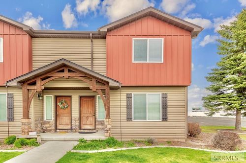 530 Sunflower Rd, Rexburg, ID, 83440-3288 | Card Image
