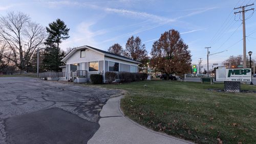 3515 Bremen Hwy, Mishawaka, IN, 46544-6507 | Card Image