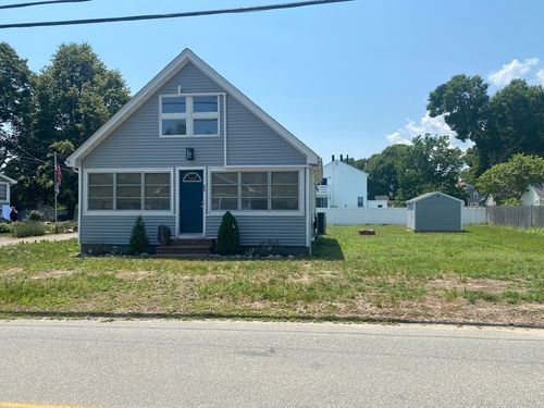 43 Shore Ave, Wareham, MA, 02571-2753 | Card Image