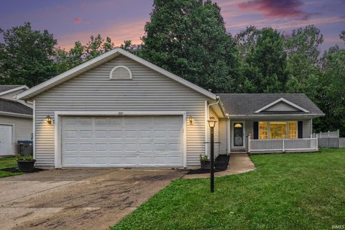 1627 Aspen Dr, Goshen, IN, 46526-1759 | Card Image