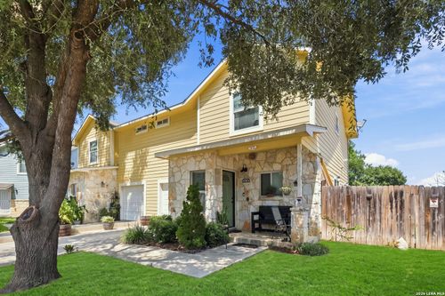 6738 Utopia Hts, San Antonio, TX, 78223-3725 | Card Image