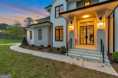 3968 Ashford Dunwoody, House other with 5 bedrooms, 5 bathrooms and null parking in Brookhaven GA | Image 2