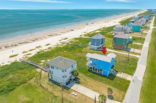 22915 Gulf Dr, Galveston, TX, 77554-1284 | Card Image