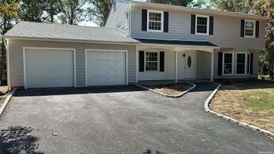 4 Oconner Court, House other with 4 bedrooms, 2 bathrooms and null parking in Mount Sinai NY | Image 1