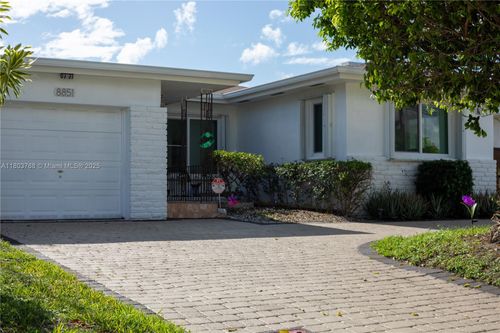 8851 Byron Ave, Surfside, FL, 33154-3434 | Card Image