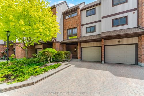 52-1080 Walden Cir, Mississauga, ON, L5J4J9 | Card Image