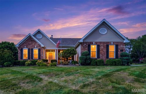 1817 Majestic Oaks Drive, Wentzville, MO, 63385 | Card Image