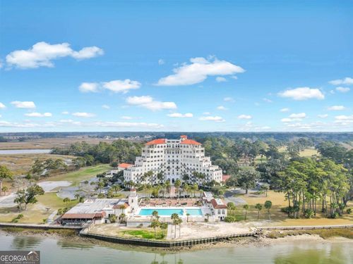t2-700 Wilmington Island Rd, Savannah, GA, 31410-4528 | Card Image