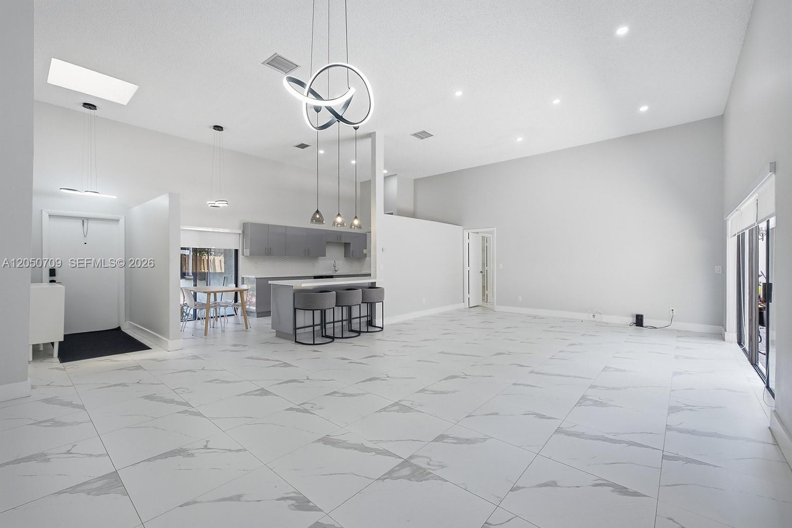 Residential in Hallandale Beach 2