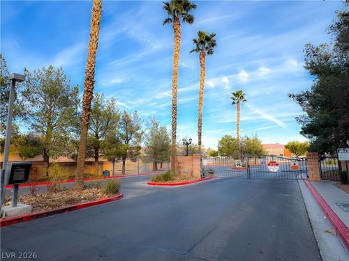 5218 Rock Cabin Ct, North Las Vegas, NV, 89031-3422 | Card Image