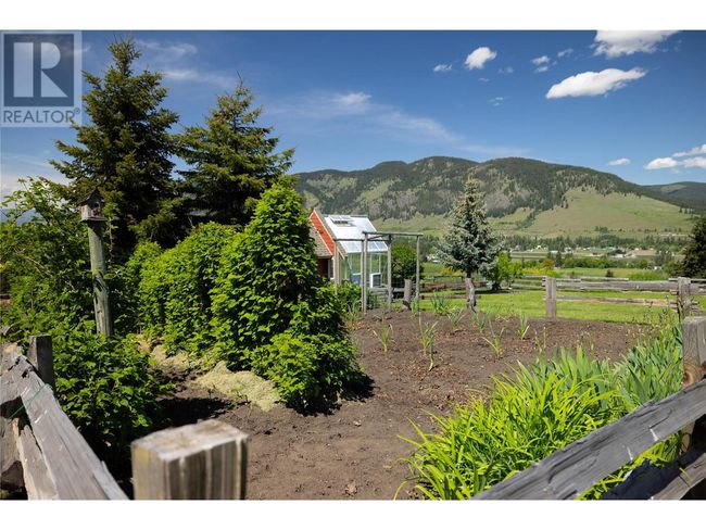 5380 Learmouth Rd, House other with 3 bedrooms, 3 bathrooms and 2 parking in Coldstream BC | Image 82