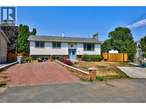1570 Happyvale Pl, Kamloops, BC, V2B7T9 | Card Image