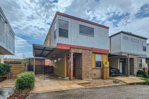 126 E Myrtle St, San Antonio, TX, 78212-3925 | Card Image