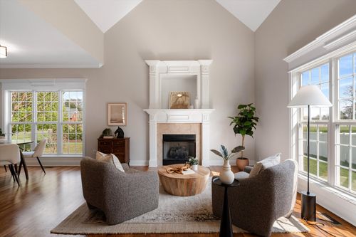 2003 Woodcliff Dr, Smyrna, TN, 37167-5895 | Card Image