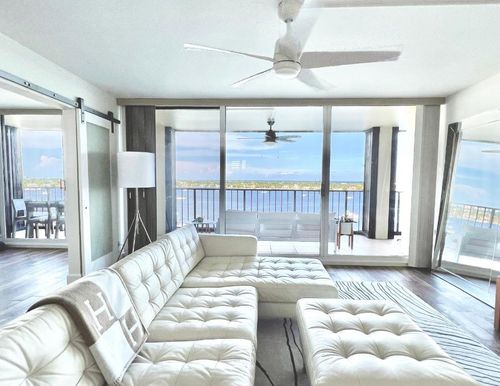 1118-132 Lakeshore Dr, North Palm Beach, FL, 33408-3687 | Card Image