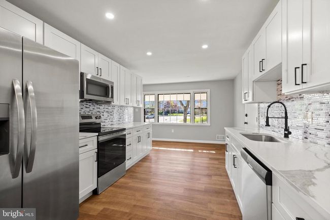 7517 Todd Pl, House other with 5 bedrooms, 3 bathrooms and null parking in MANASSAS VA | Image 23