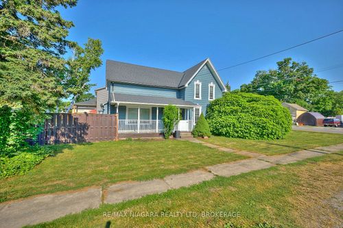 365 S Mill St, Fort Erie, ON, L0S1N0 | Card Image