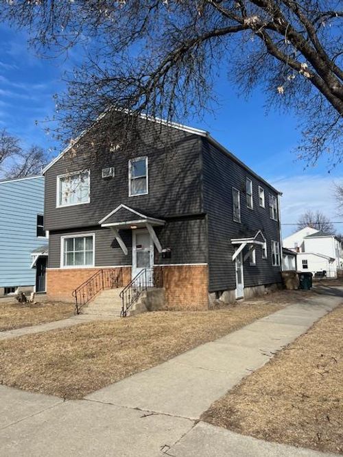 2678 Hoard St, Madison, WI, 53704-4871 | Card Image