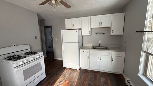 apt-2-119 Myrtle St, Melrose, MA, 02176-3175 | Card Image