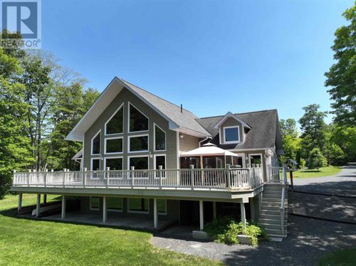 11 River Rd, Blind River, ON, P0R1B0 | Card Image