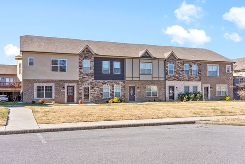 172 Dundee Dr, Clarksville, TN, 37043-3018 | Card Image