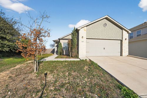 7107 Capricorn Way, Converse, TX, 78109-3692 | Card Image