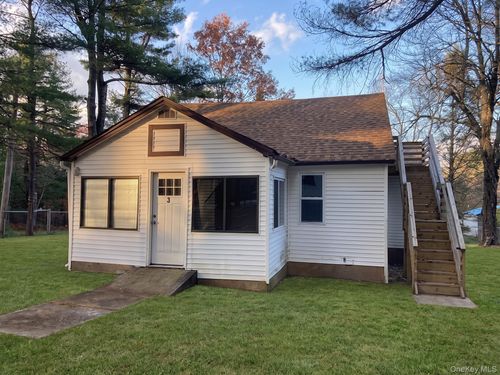 3 Temple Ln, Monticello, NY, 12701-4287 | Card Image