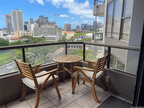 1202-1221 Victoria St, Honolulu, HI, 96814-1451 | Card Image