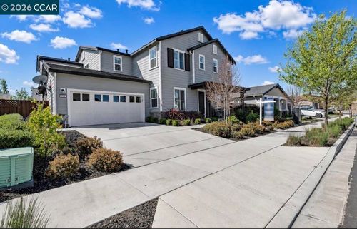 582 Mandevilla Dr, Brentwood, CA, 94513-5563 | Card Image