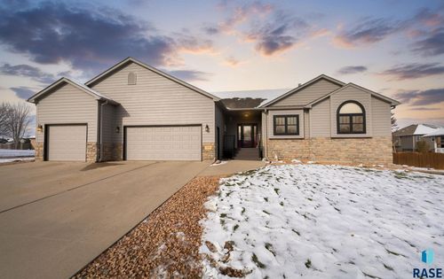 3008 W Brandy Wine St, Sioux Falls, SD, 57108-1538 | Card Image