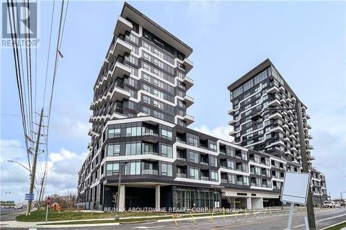 814-2489 Taunton Rd, Oakville, ON, L6H3R9 | Card Image