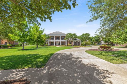 4270 Indigo Pl, Lake Charles, LA, 70605-0288 | Card Image