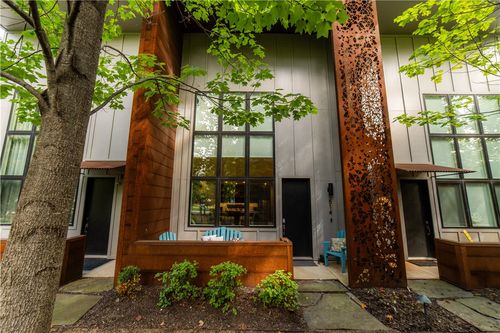 514 Se Tourmaline Mews, Bentonville, AR, 72712-3093 | Card Image