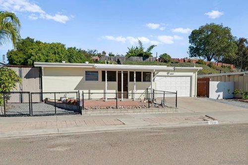 7514 Deville Dr, San Diego, CA, 92114 | Card Image