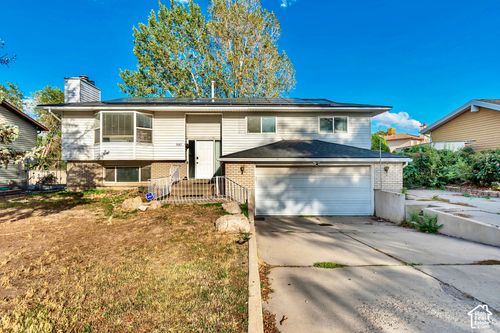 3987 S Stillwater Way, West Valley City, UT, 84120-4125 | Card Image