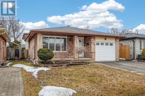 634 Classic Dr, London, ON, N5W5X6 | Card Image