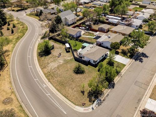 910 S Alcott St, Denver, CO, 80219-3502 | Card Image