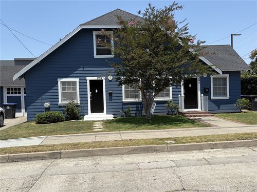 207 W Buffalo Ave, Santa Ana, CA, 92706-2716 | Card Image